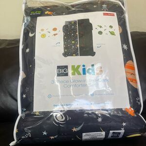 Kids Glow-in-the-Dark Solar System Space Comforter Set Full/Queen by Big One